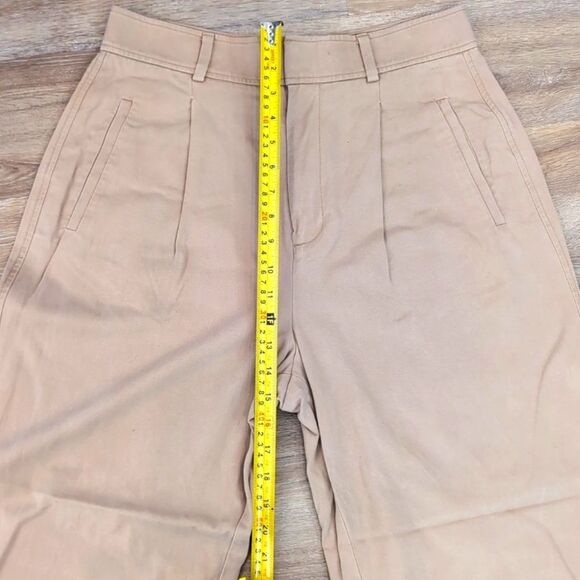 Everlane The Way-High Drape Wide Leg Pleated Khaki Trousers Size 8 Short - Picture 6 of 10